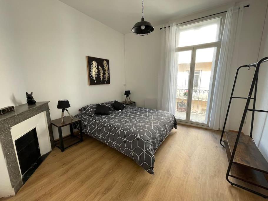 Bel - - 4 Pers - Balcon - Centre - Iut Appartement